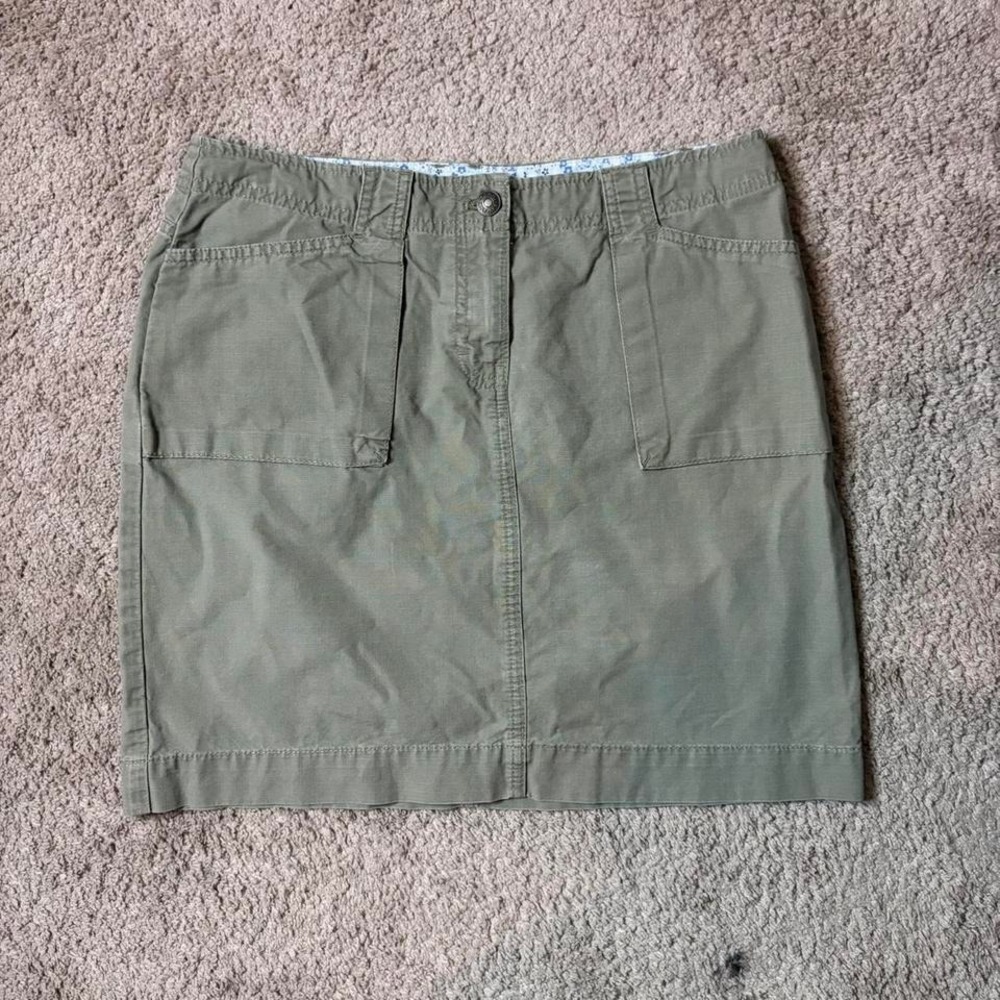 Y2K Tommy Hilfiger mini skirt  Size 6 green preppy summer